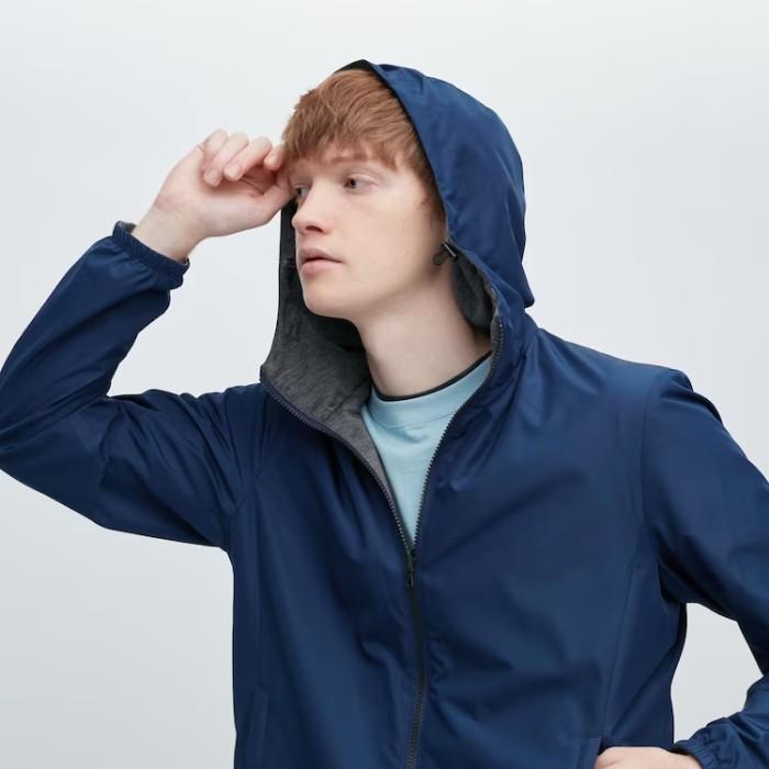 TERLARIS - JAKET PRIA UNIQLO PARKA REVERSIBLE JACKET 1577 HITAM BLACK