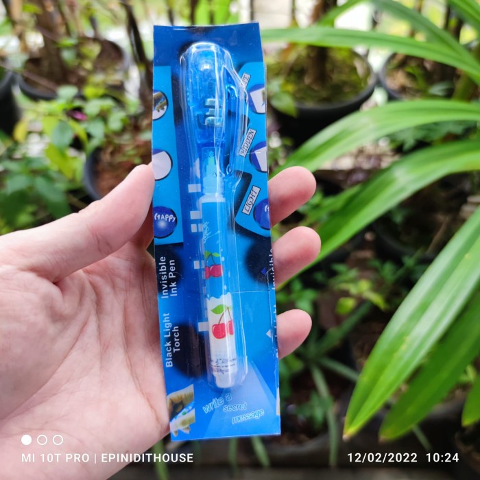 

Terlaris - Prank Secret Invisible Pen UV Light Pulpen Tinta Rahasia Pesan Tersemb