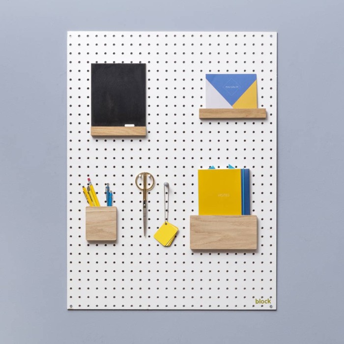 

Promo Jual Papan Gantung/Bolong 60X40Cm Pegboard Dekorasi Kamar/Dapur