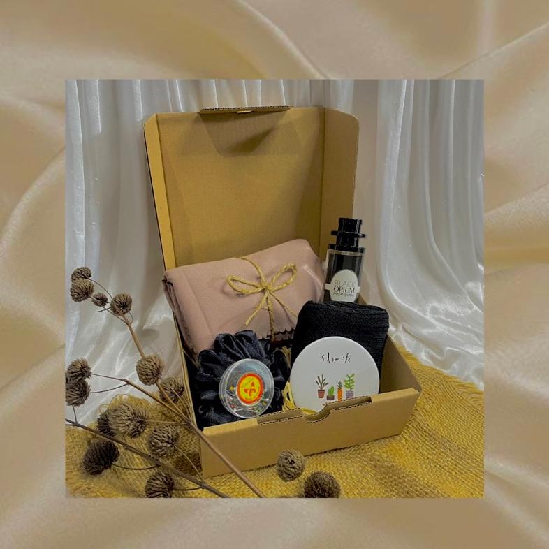 

Bisa COD HAMPERS / GIFT BOX / BOX HAMPERS / HAMPERS HIJAB / KOTAK KADO / HAMPER CEWEK / HAMPERS COWOK / HAMPERS WISUDA / HAMPER ULANG TAHUN / BISA COD Sale