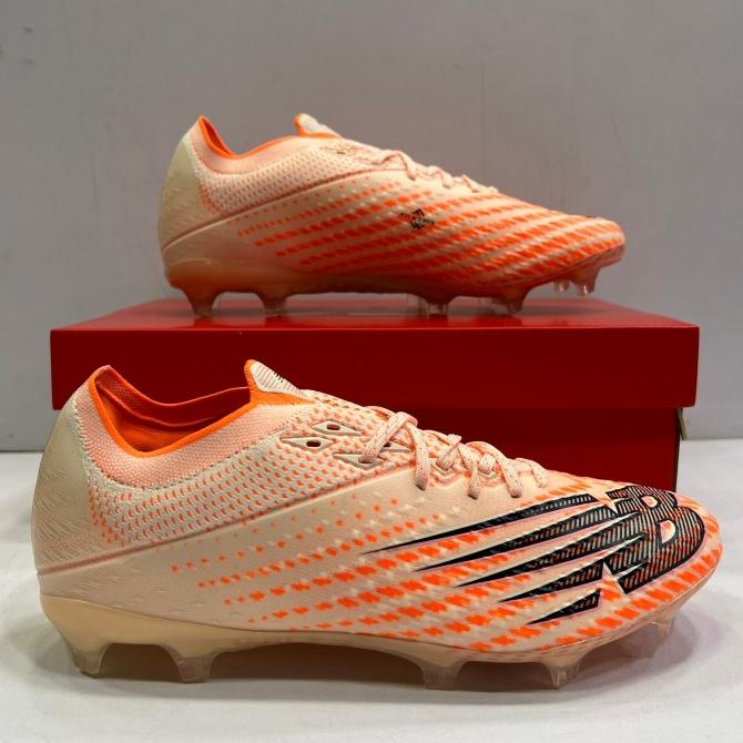 SEPATU BOLA PRIA NB FURON V6 PRO PG ORANGE BLACK MERLINRISTINA