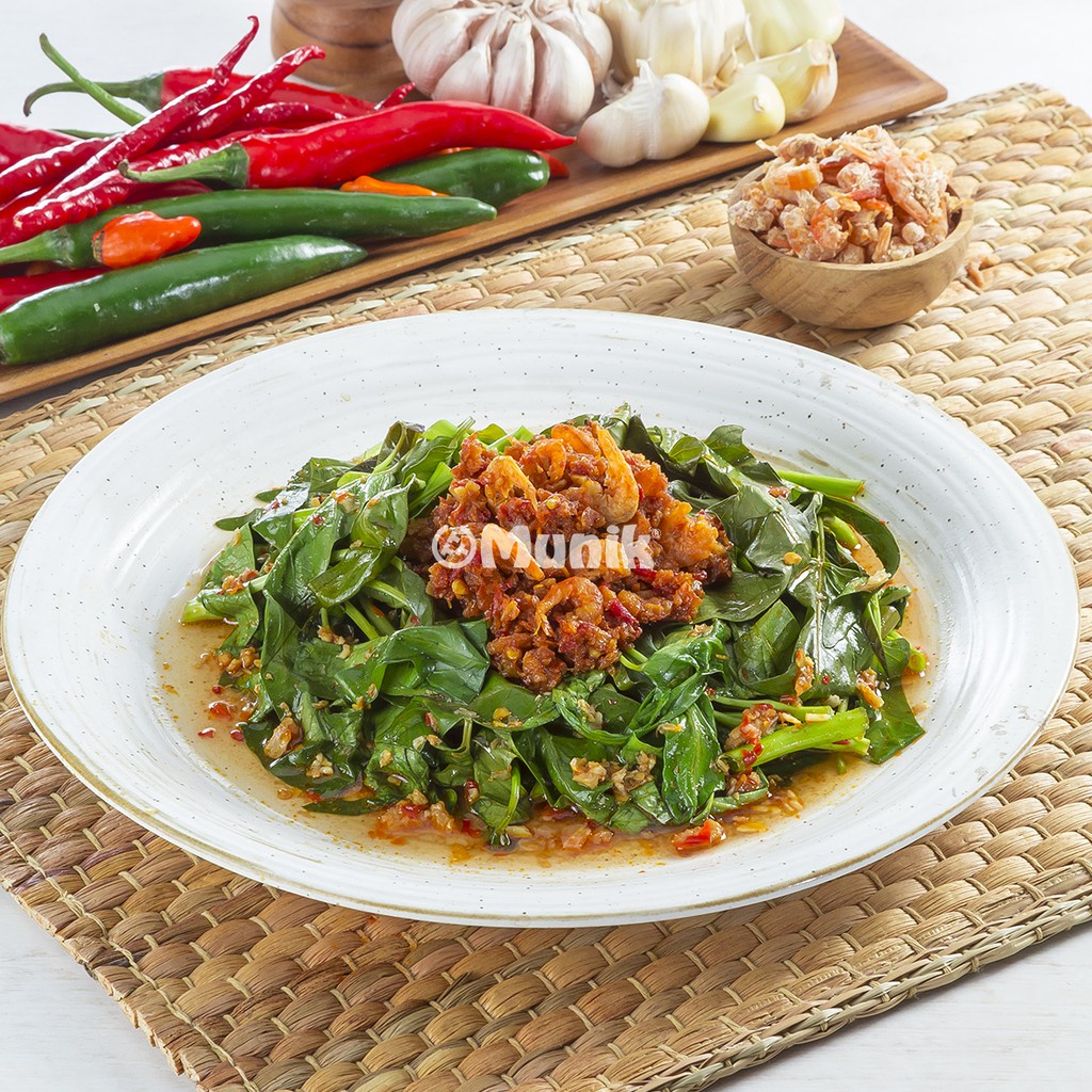 

Sambal Belacan Kopitiam Munik 245 Gr