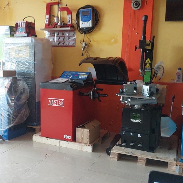 Tyre Changer Tekiro Dan Mesin Nitrogen Fly Speed Fs4000 Cm