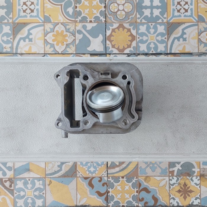 {Bekas} Blok  Seher Vespa Matic 3v/iget 150cc Limited