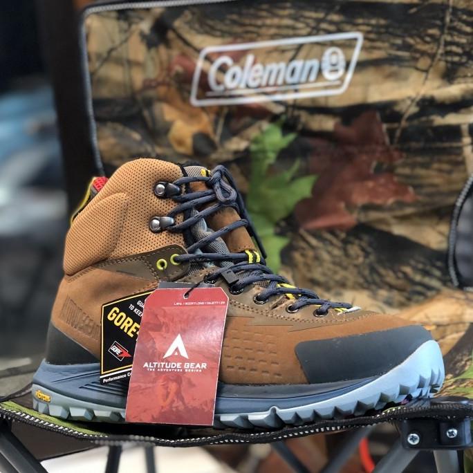 BARANG TERLARIS SEPATU GUNUNG OUTDOOR HIKING ALTITUDE GEAR OUTSOLE NURDANAROSITA