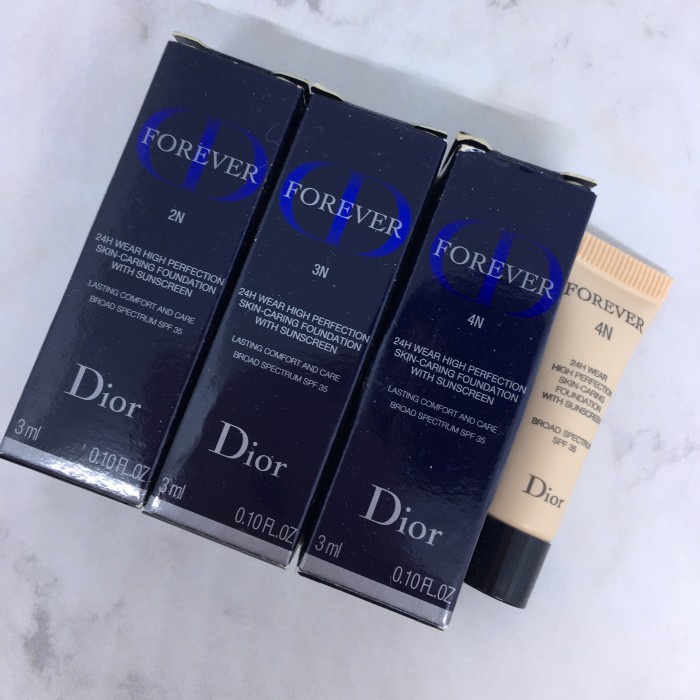 DIOR FOREVER 24H WEAR HIGH PERFECTION SKIN CARING FOUNDATION