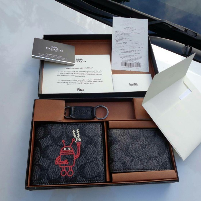 ✨New Coach Wallet Men Robot BifoldCoach Red100 OriginalMurahBranded Terbaru