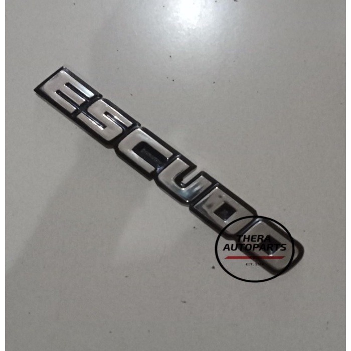 Gratis Ongkir Emblem Logo "Escudo" Suzuki Escudo Gen 1
