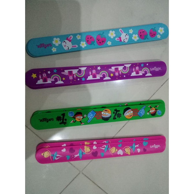 

Smiggle Ruler Slapband - Pengaris Smiggle Limited Edition