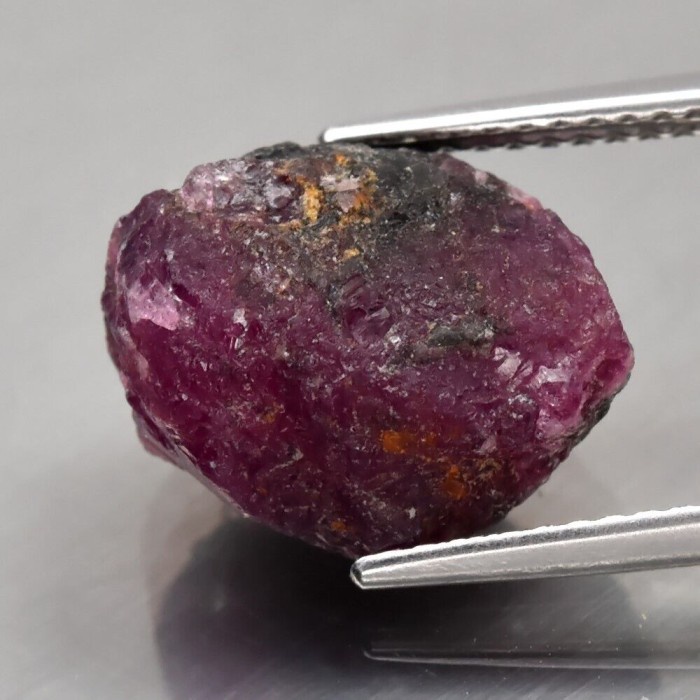 [Baru] Batu Rough Natural12.30Ct Purple Sapphire14.2X10.3Mm Unheated Pinkish Limited