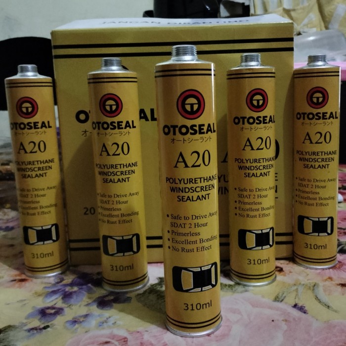 

Lem Kaca / Lem Kaca Mobil Berkualitas