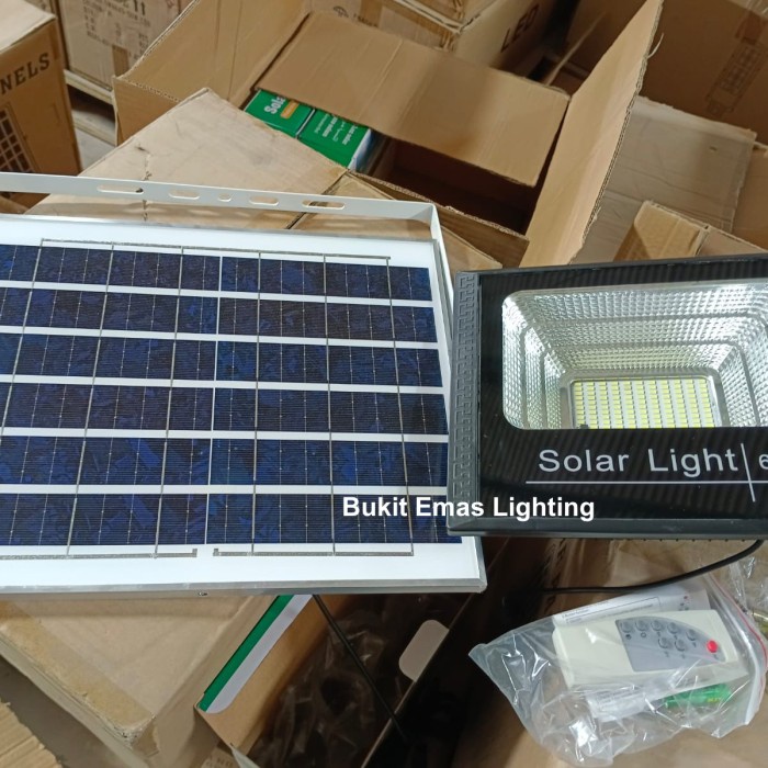 [Ori] Lampu Sorot Solar Panel 60W Gw 1091 B Limited
