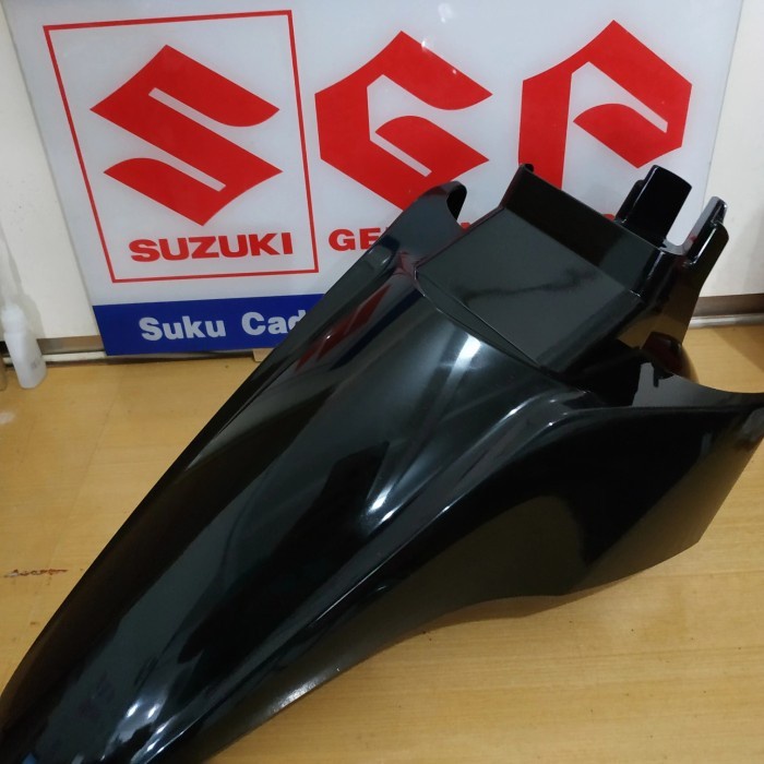 Slebor/Spakbor Depan Suzuki Address Hitam Kode Hv343