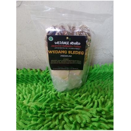 

Wedange Ndoro Wedang Golden Rempon / Rempus / Bledeg / Uwuh Pounch Isi 5 Sachet Plus Gula Batu