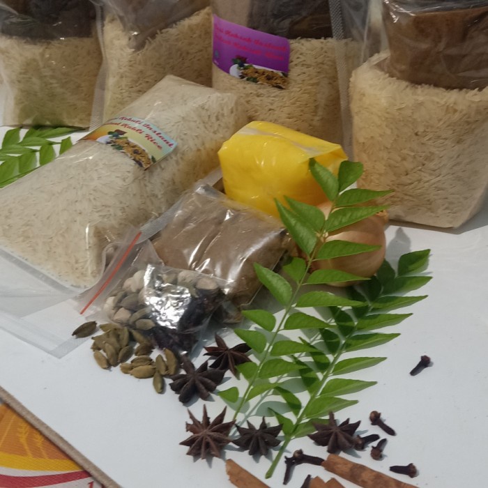 

Bumbu Kebuli Basmati 1Kg Paket Lengkap Siap Masak