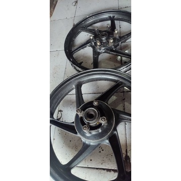 pelek depan belakang original komplit cb 150 Mega pro mono cbr 150