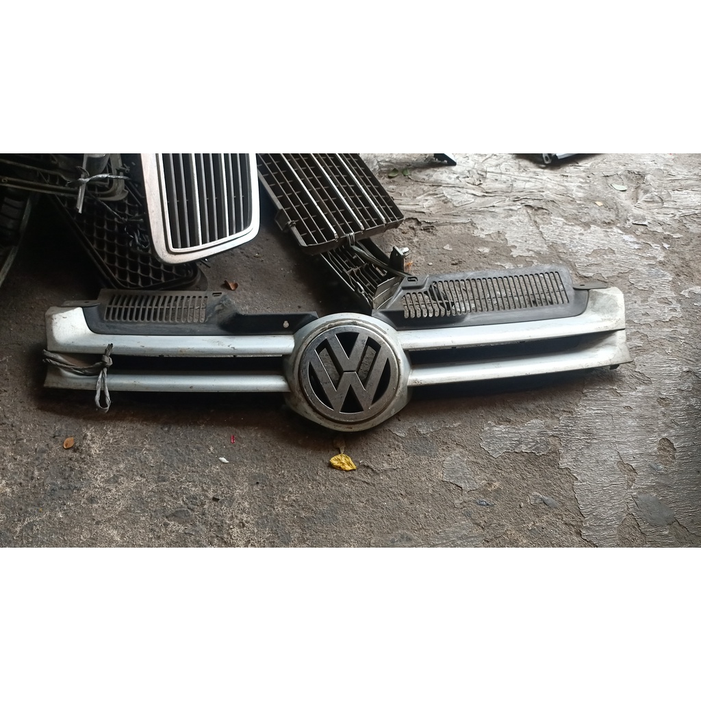Grill vw golf mk5 original