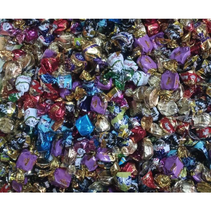 

COKLAT TURKY AKSU 1KG-COKLAT OLEH OLEH HAJI