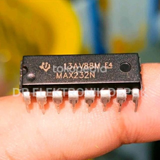 Diskon IC MAX232N Texas MAX 232 232N MAX232 Instrument MAX232CPE A B dre3 Kualitas Baik