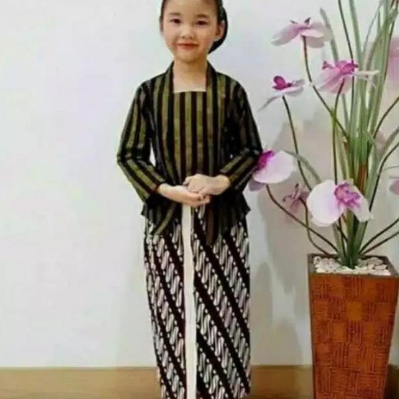 Kekinian Kebaya Lurik Anak Perempuan / Kebaya Anak / Lurik Anak / Kebaya anak perempuan ~
