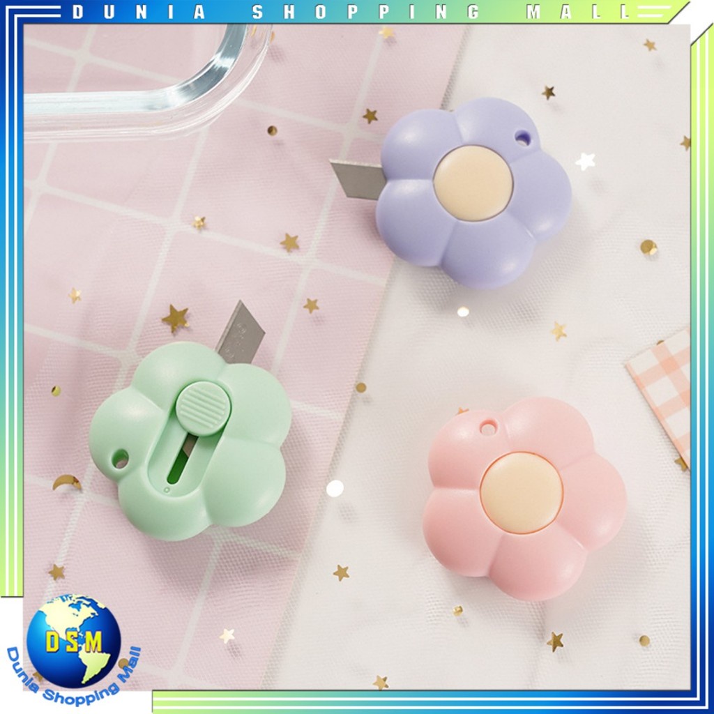 

DSM Cutter Mini Portable Bentuk Bunga Pemotong Kertas Cutter Lucu Bentuk Flower Warna Pastel Untuk Unboxing Paket