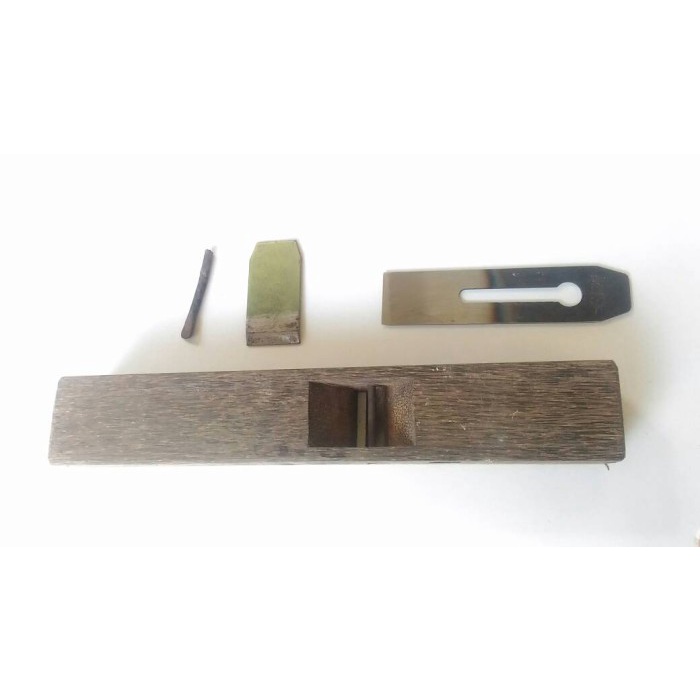 

serut kayu 40 cm sdh diasah