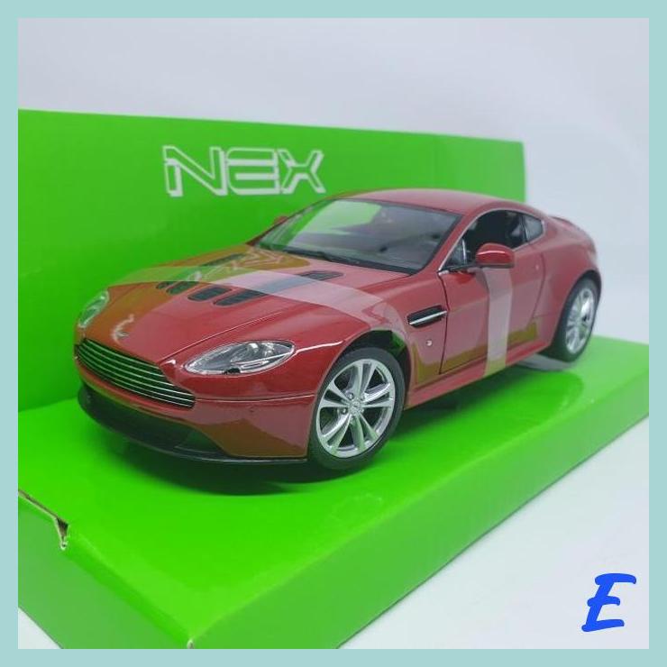 | MLK | DIECAST ASTON MARTIN V12 VANTAGE WELLY NEX 1:24