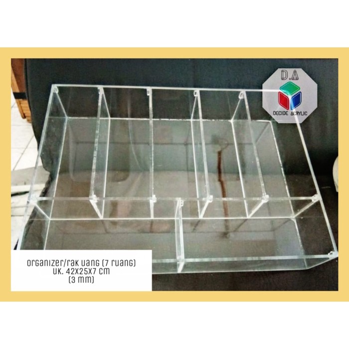

Rak uang akrilik 3mm 42x25x7