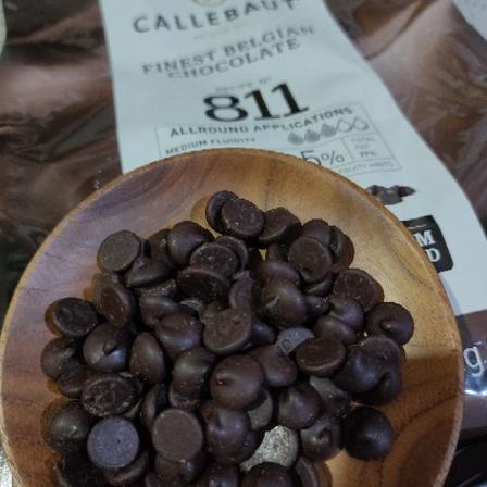 

Callebaut 811 Dark Chocolate 54.5 % - 2.5 Kg