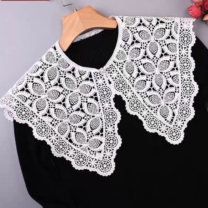 

Kerah Palsu Renda Bunga Berongga Bordir Elegan