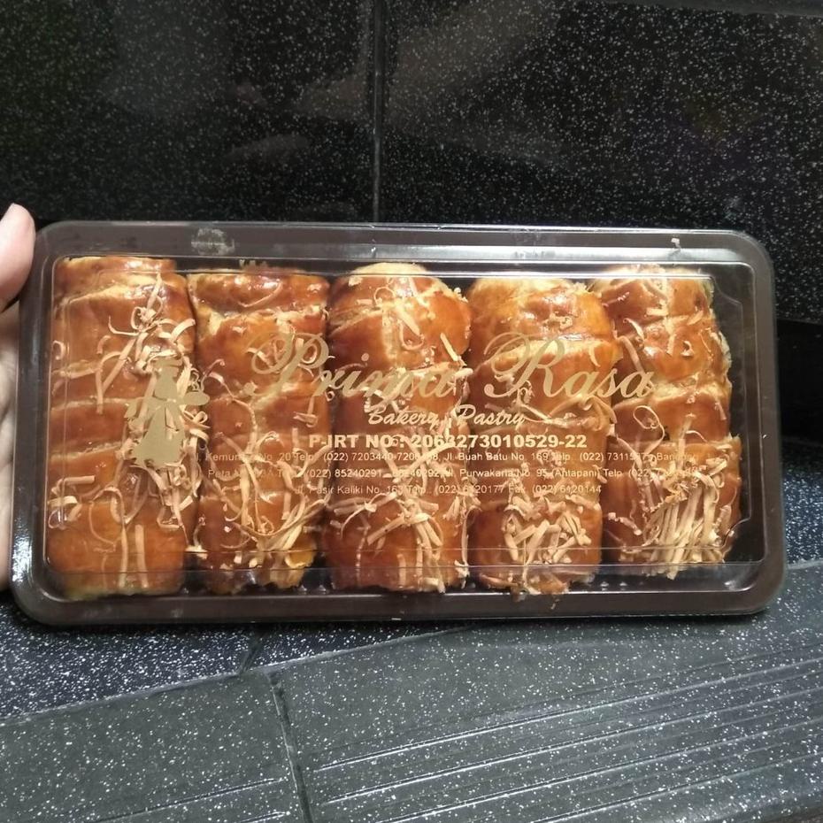 

Pisang Bolen Lilit Prima Rasa Bandung Enak Gift Hampers Parcel Authe