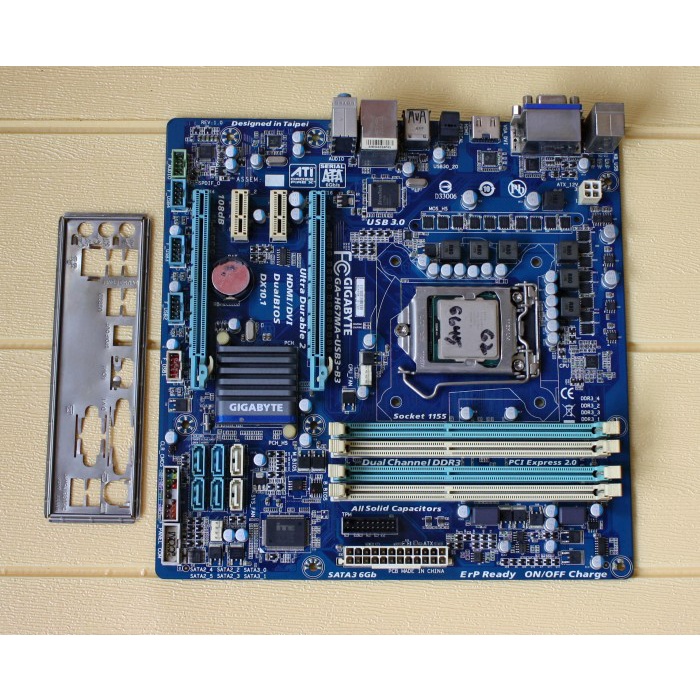 PAKET INTEL LGA 1155 MOBO GIGABYTE GA H67MA USB 3 4 SLOT RAM + G645 OK