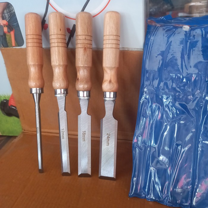 

Tatah Kayu Pahat Kayu Set 4 Pcs Wood Chisel Set 4Pcs Besttools