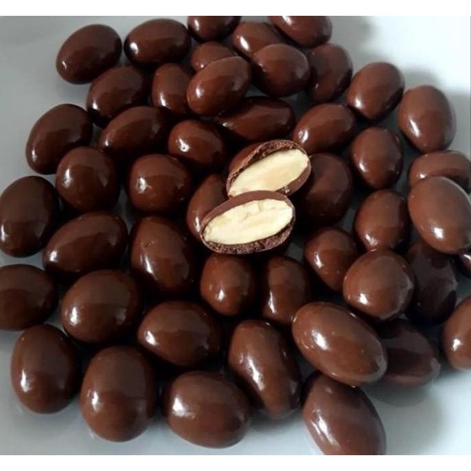 

Coklat Scandia Almond / Coklat Delfi / Silverqueen / Coklat Kiloan ZO