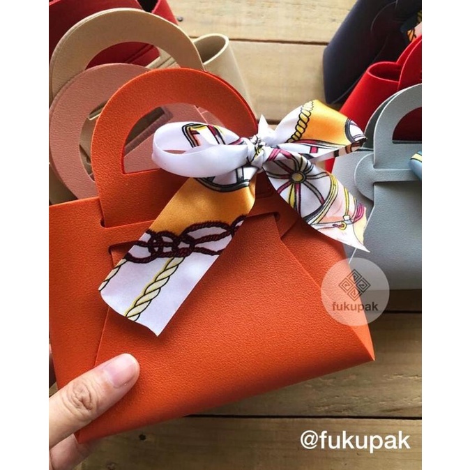 

^^^^^] Leather Goodie Bag (10pcs) tas kulit party favor small hamper cookies