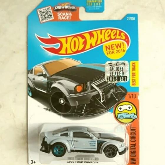hotwheels 2005 ford mustang fs