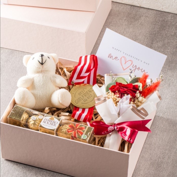 

SIAP KIRIM Valentine Hampers Gift / Kado Valentine madalinsecollect