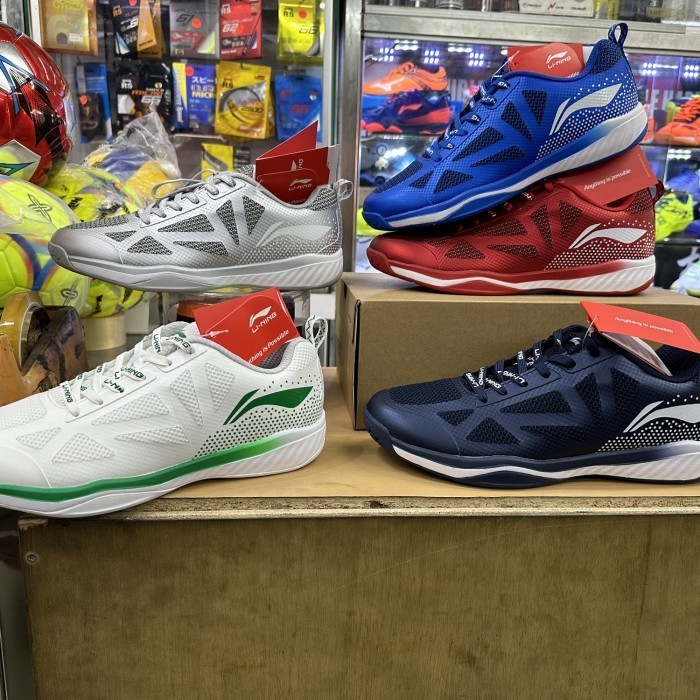[Original] Lining Badminton Ultra Fly Badminton Shoes Diskon