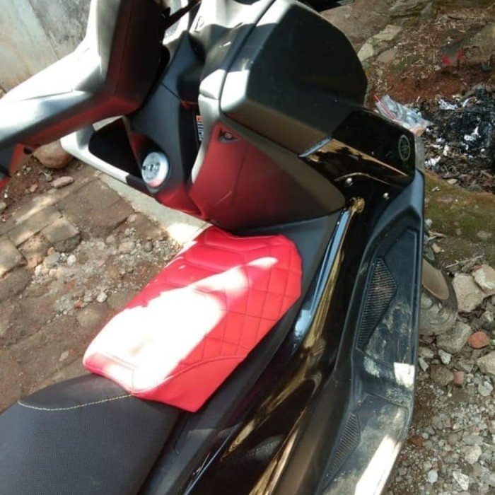 Best Jok Tengah Nmax Aerox Xmax / Jok Tambahan Anak N Max Aerox X Max Tebal Gratis Ongkir