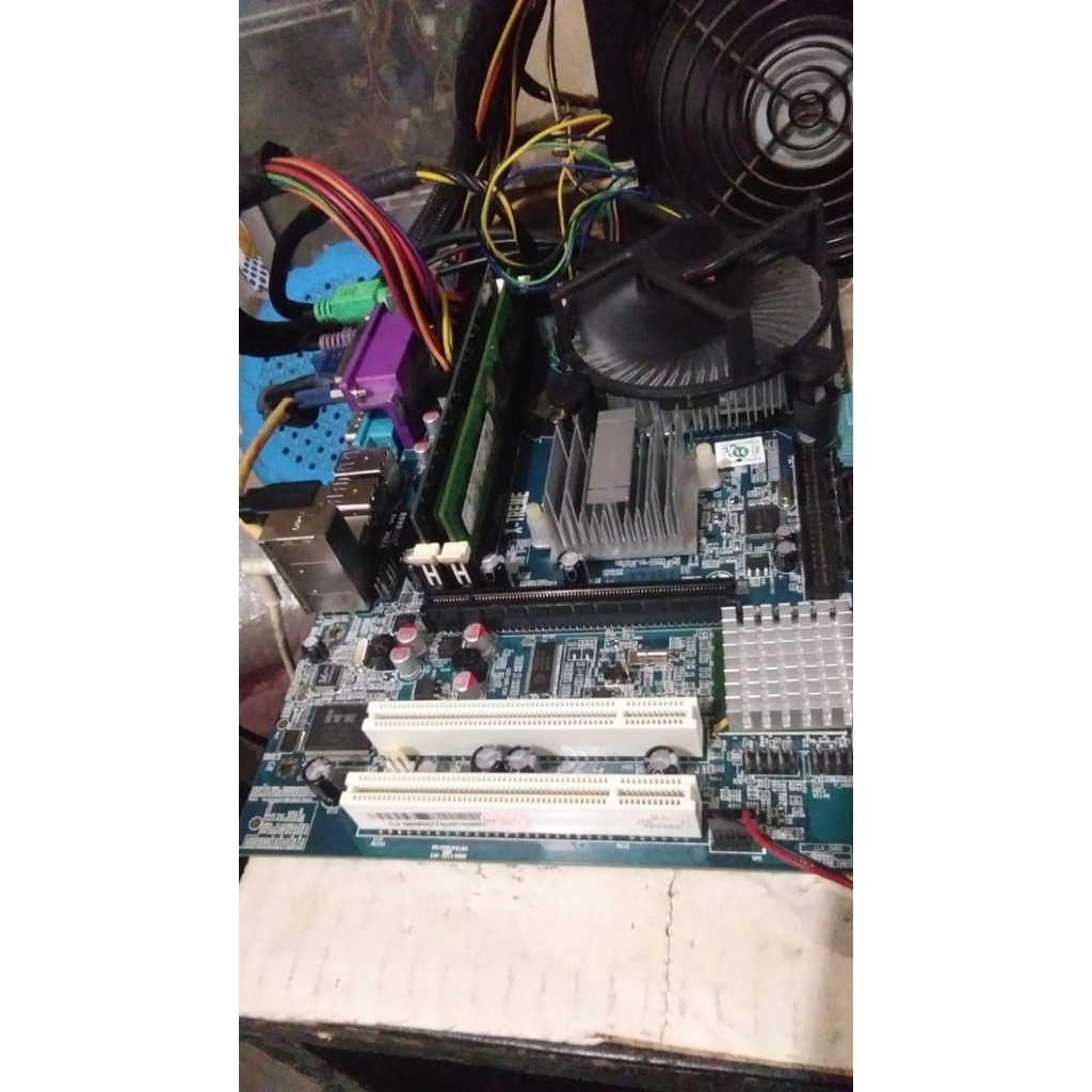 Paket Motherboard Mobo Intel LGA 775 G41 DDR3 Processor + Fan Murah