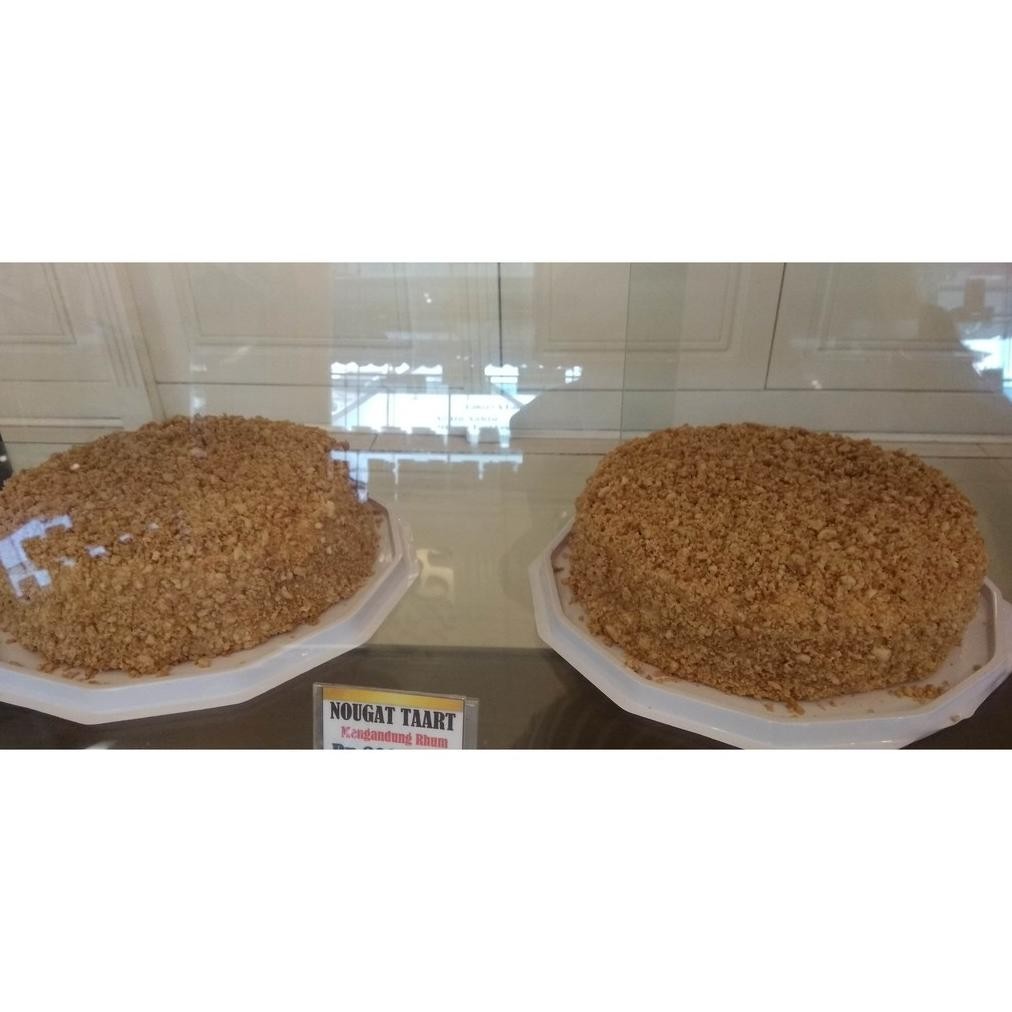 

TRE NOUGAT TAART BAWEAN SWEETHEART BANDUNG BEST SELLER HAMPERS HAMPER NATAL CHRISTMAS PAKET PACKAGE FESTIVE SEASON CNY CHINESE NEW YEAR MOONCAKE IMLEK LEBARAN IDUL FITRI RAMADAN GIFT ORNAMEN HIASAN OLEH OLEH AUTHENTIC ORIGINAL KULINER JAJANAN CEMILAN