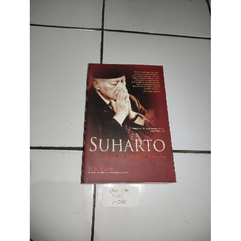 Buku Suharto sebuah biografi politik