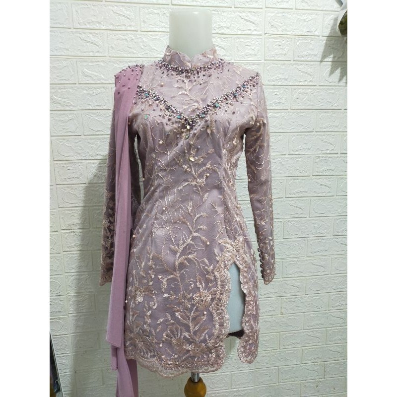kebaya pesta lilac payet preloved