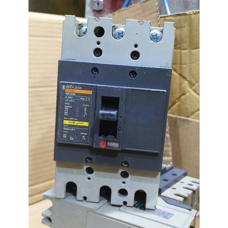 BREAKER MCCB MERLIN GERIN COMPACT NB100N 100A