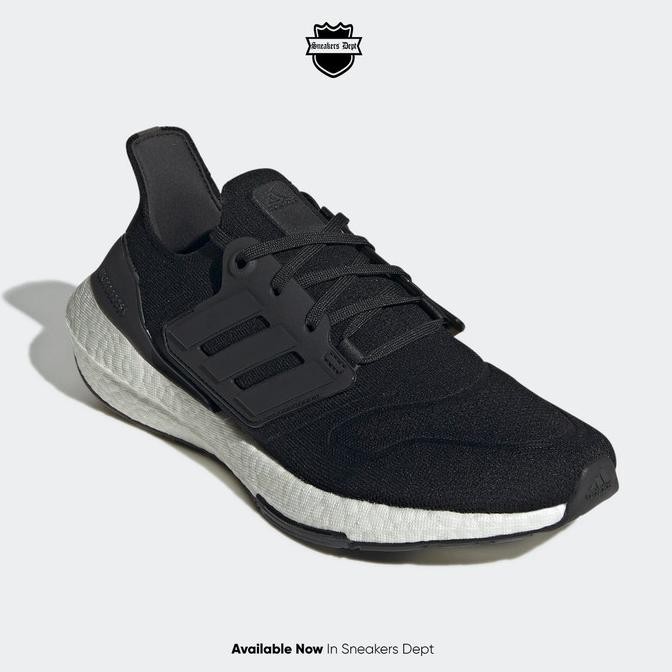 Sepatu Lari Pria ADIDAS ULTRABOOST 22 GX3062 ORIGINAL