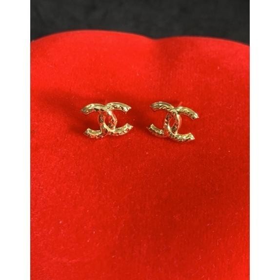 ADA ANTING EMAS ASLI KDR 700 BERAT 0,6 GR MAS LOKAL MEDAN
