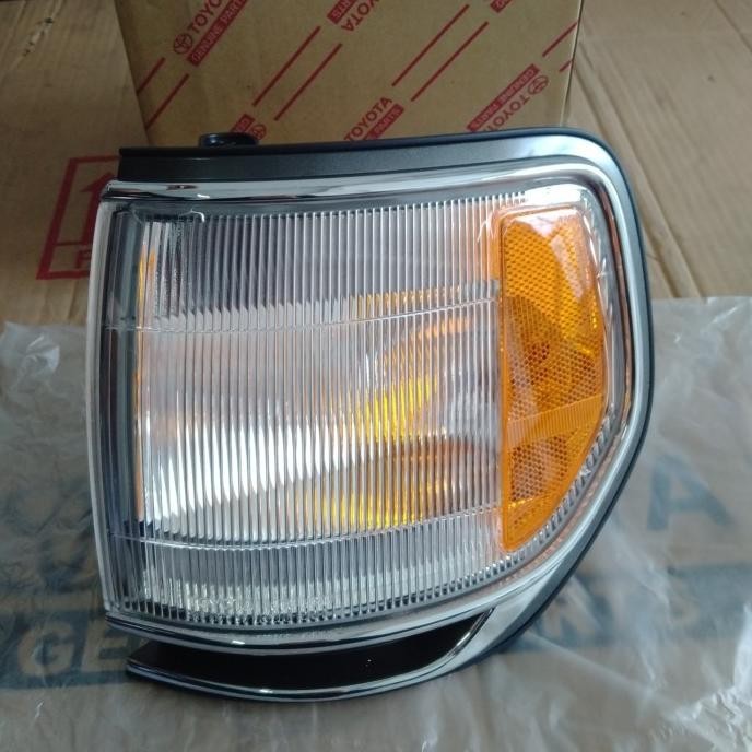 Lampu Sen Mobil Toyota Land Cruiser VX80 Putih Kuning