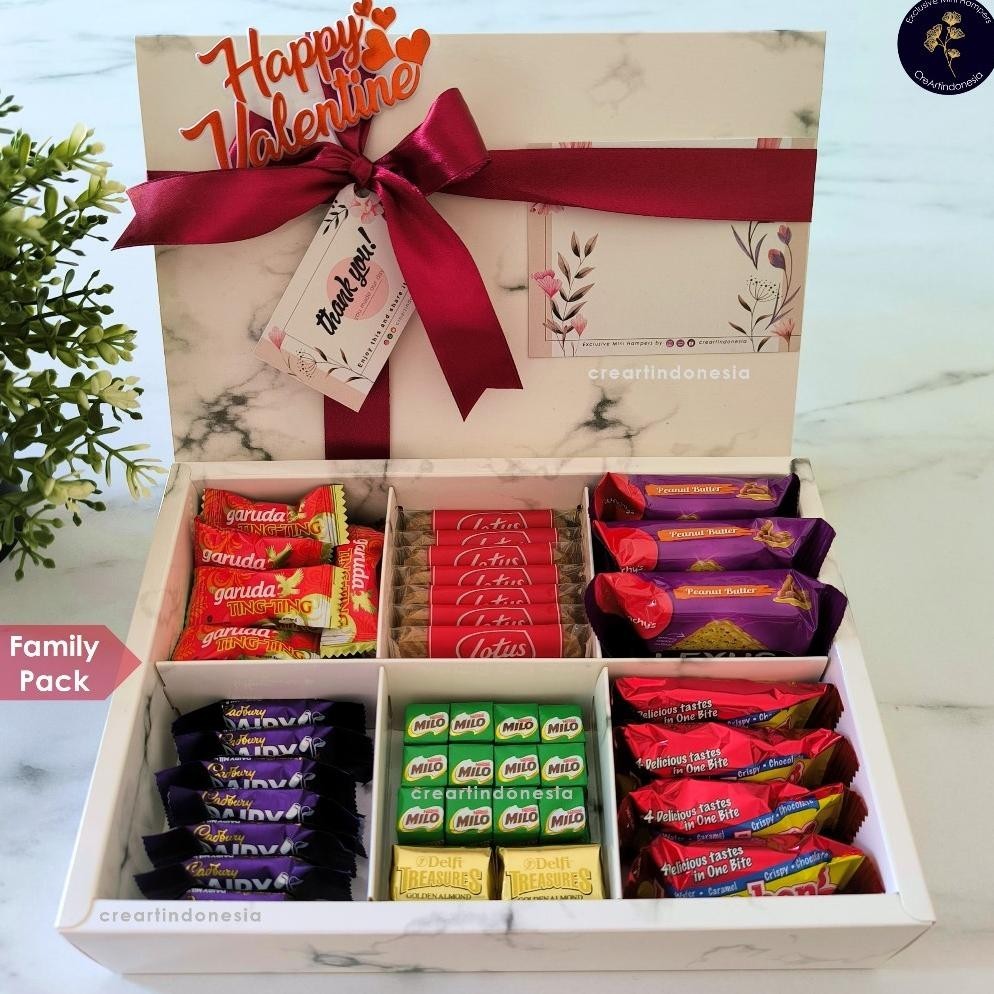 

PROMO MURAH NEW!!! Hampers Valentine / Kado Valentine / Hadiah Valentine / Snack Box Cokelat Milo Cadbury Delfi CreArtindonesia - Valentine Premium Marble Snack Box