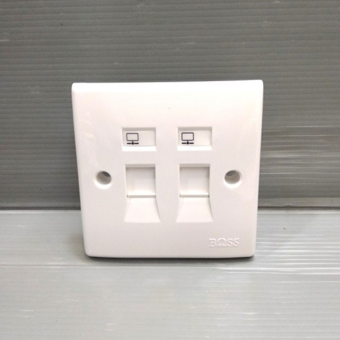 boss outlet data dobel cat 6 / B 32 6