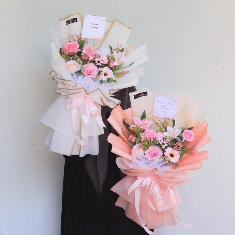Buket Bunga palsu ukuran Besar | Flower Bouquet artificial | Hadiah sidang | wisuda graduation | sem